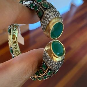 Gold finish with green stone Bracelet